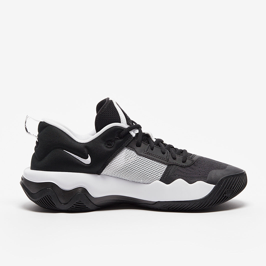 Nike Giannis Immortality 3