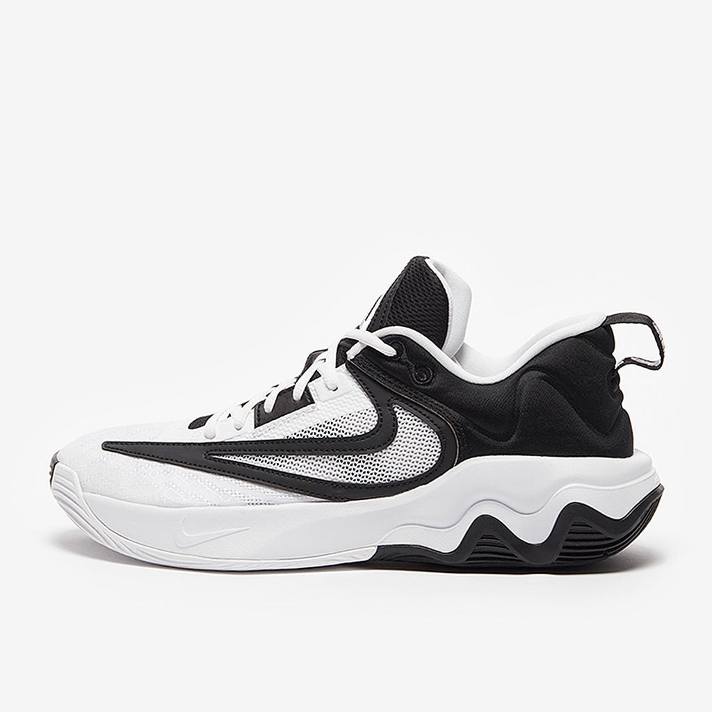 Nike Giannis Immortality 3