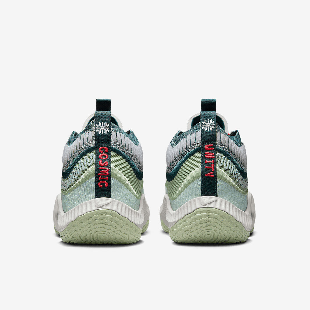 Nike Cosmic Unity 3