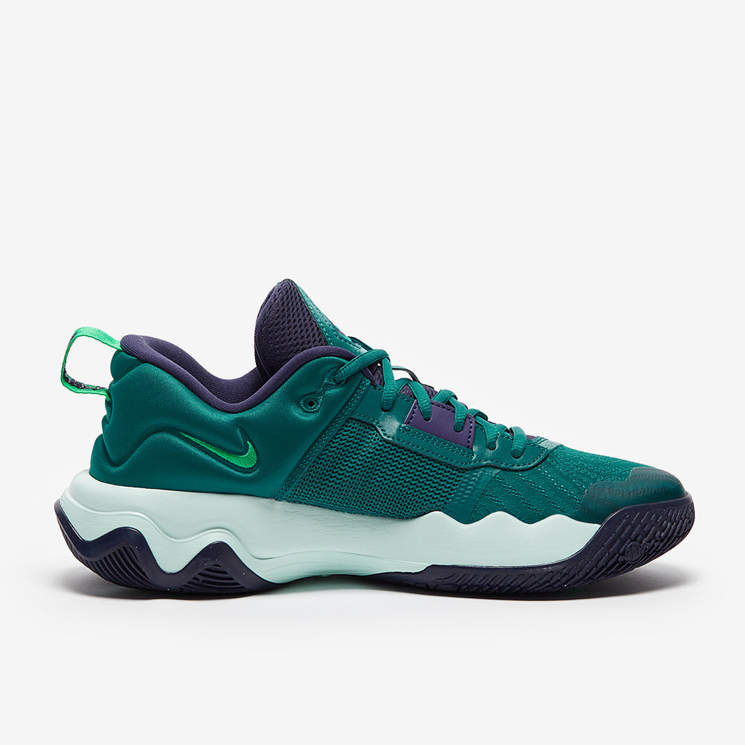 Nike Giannis Immortality 3