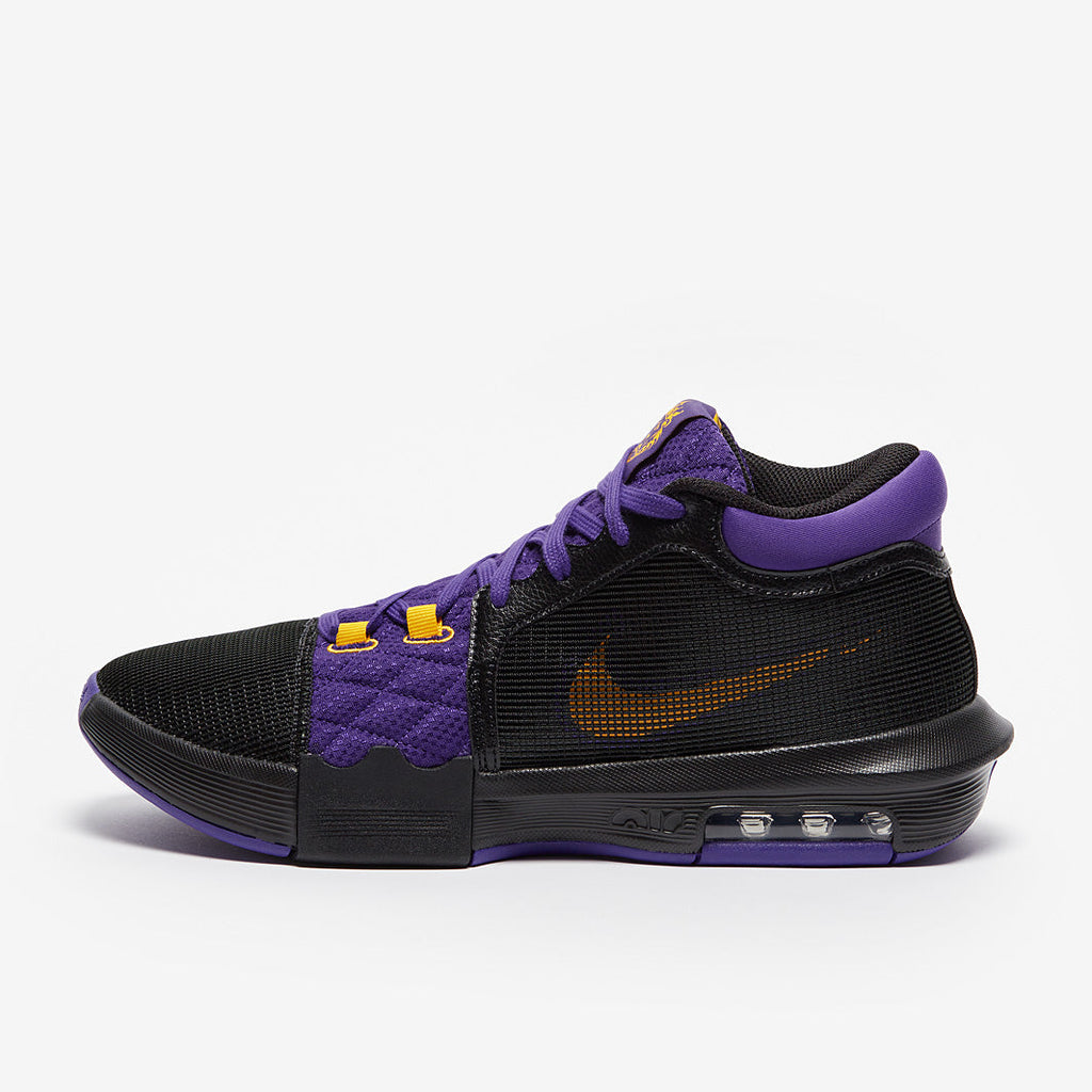 Nike LeBron Witness 8