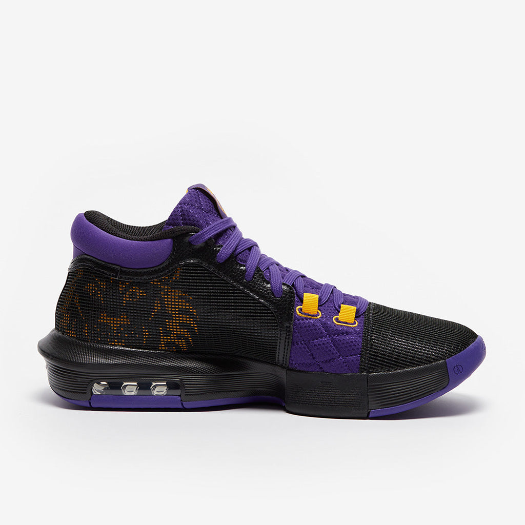 Nike LeBron Witness 8