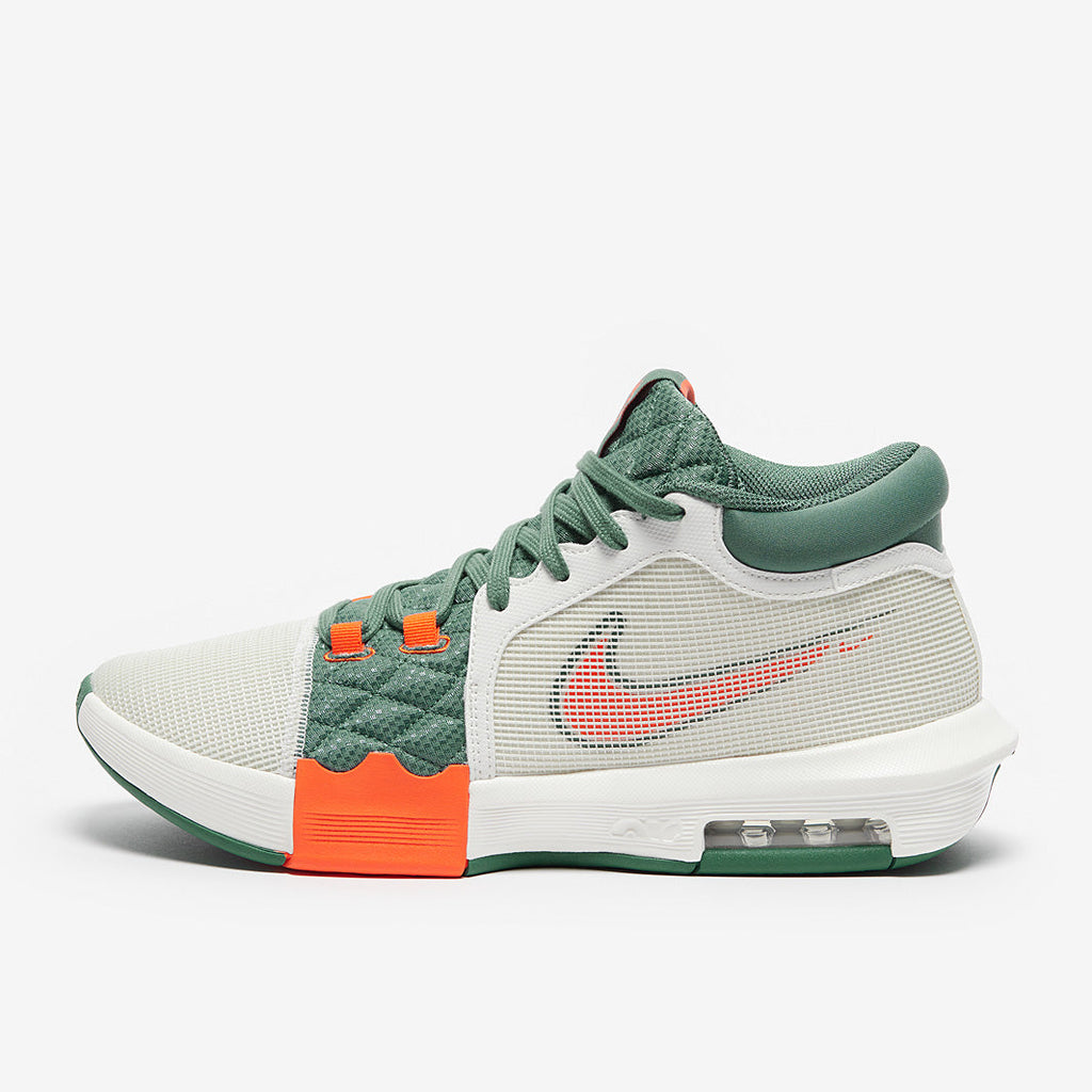 Nike LeBron Witness 8