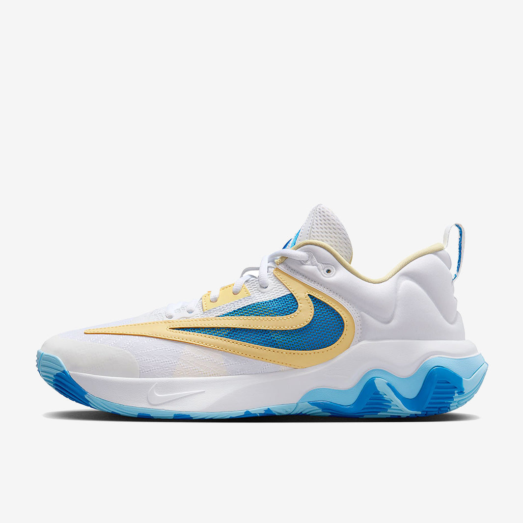 Nike Giannis Immortality 3