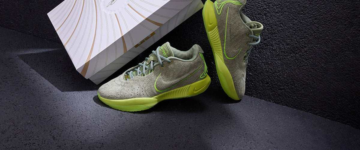 Nike LeBron 21