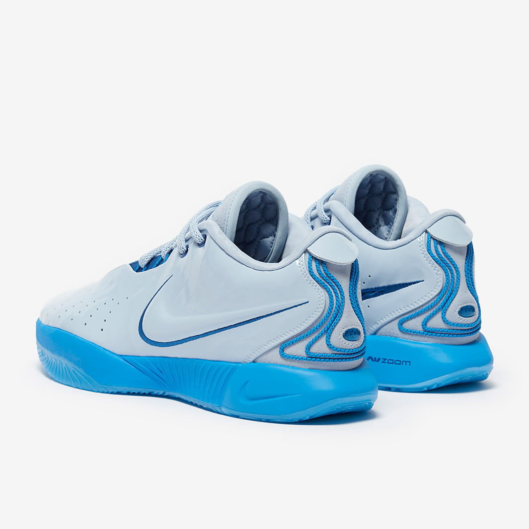Nike LeBron 21 Textile