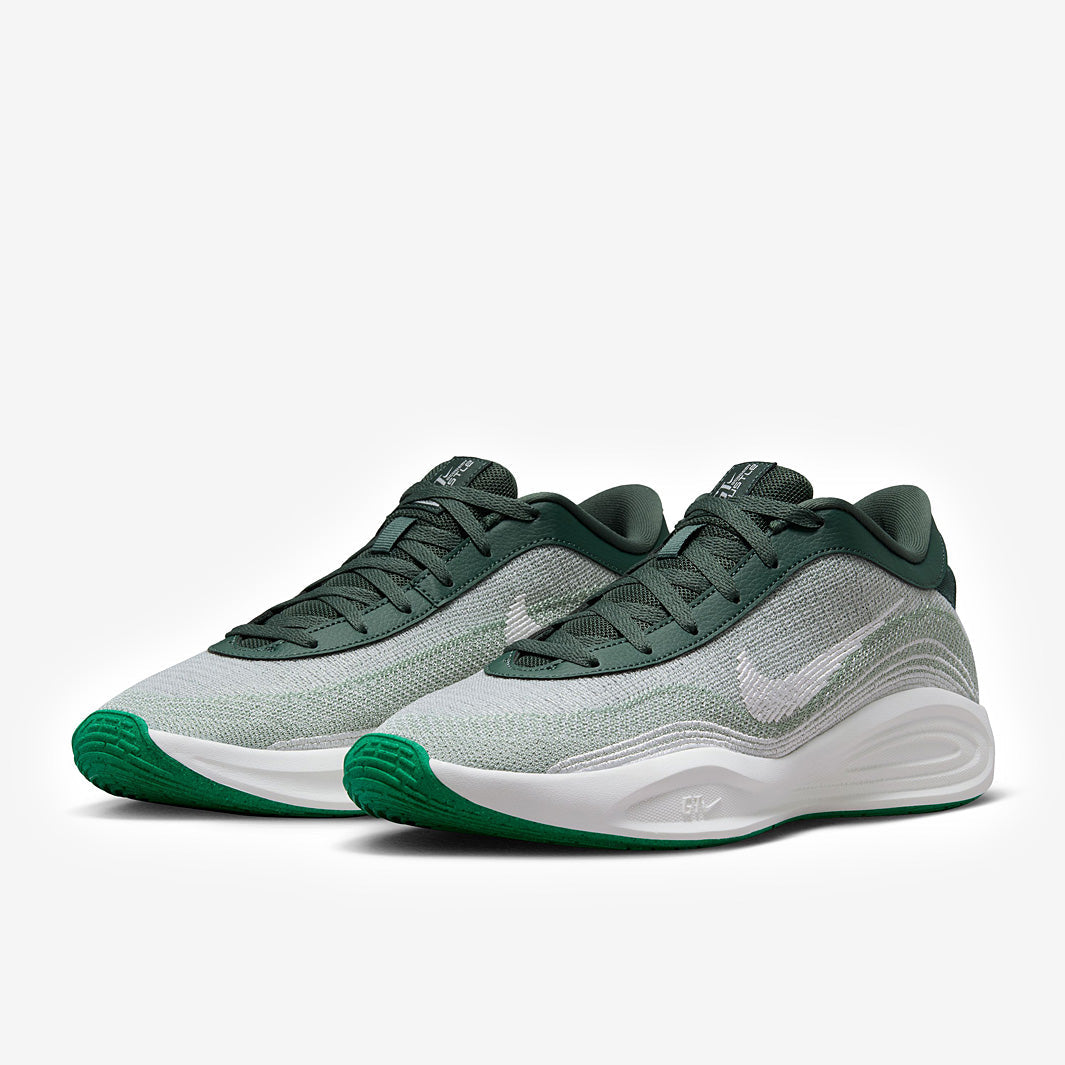Nike G.T. Hustle Academy