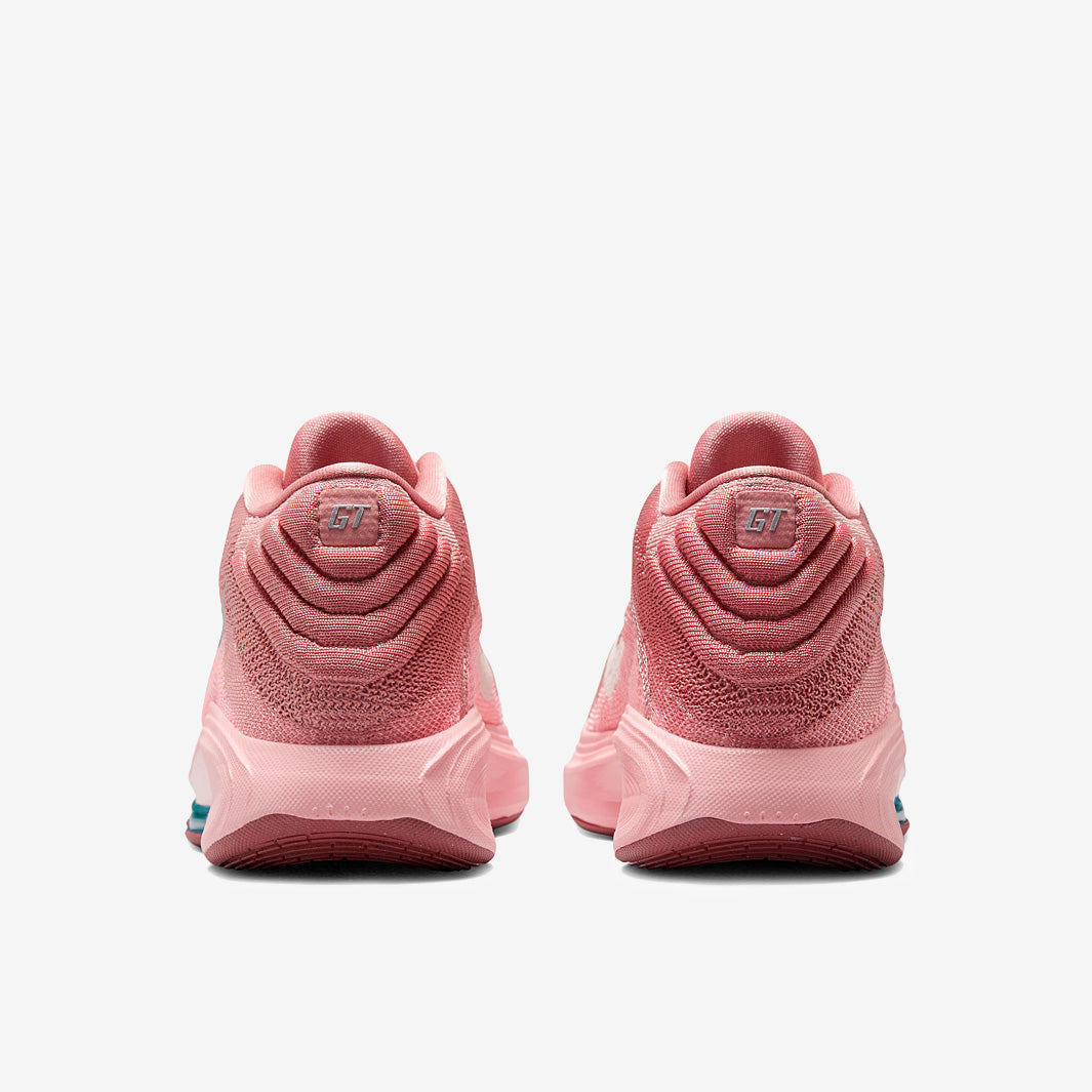 Nike G.T. Hustle 3
