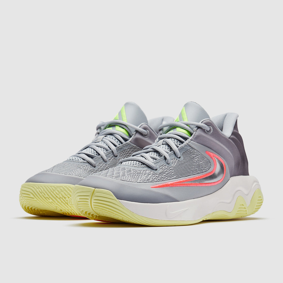 Nike Giannis Immortality 4