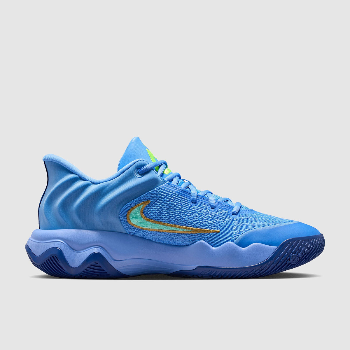 Nike Giannis Immortality 4