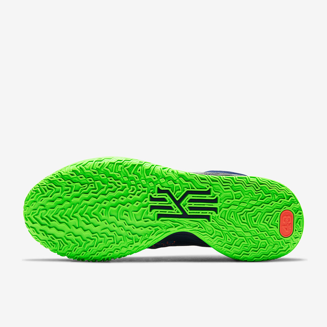Nike Kyrie 7