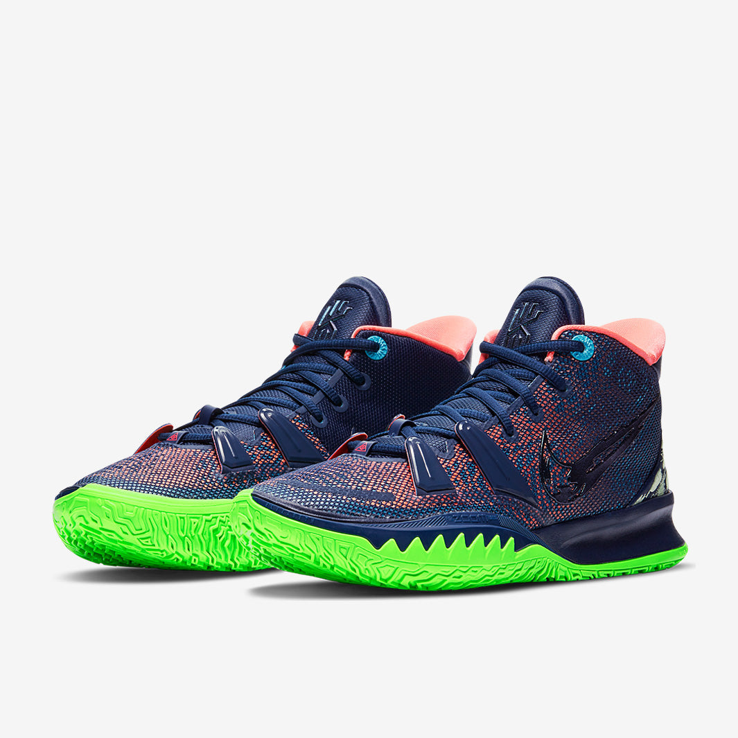 Nike Kyrie 7