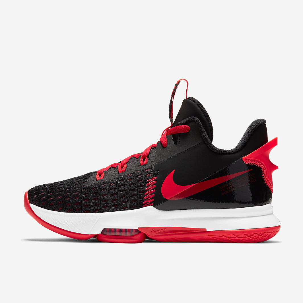 Nike LeBron Witness 5