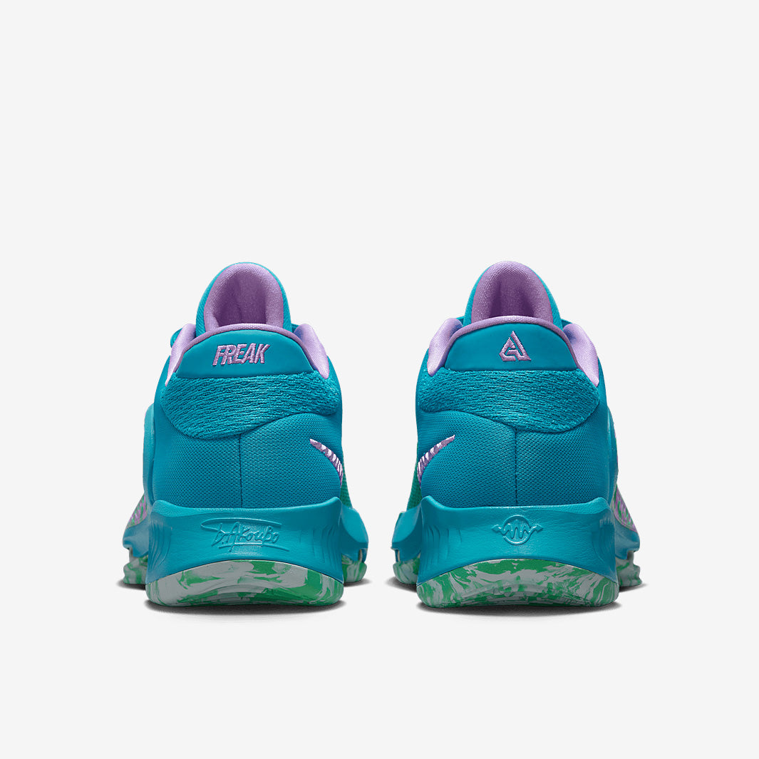 Nike Zoom Freak 4