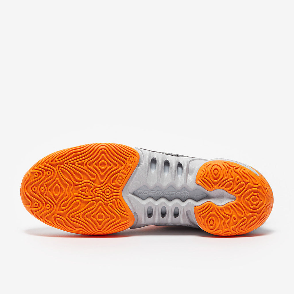 Nike Cosmic Unity 2