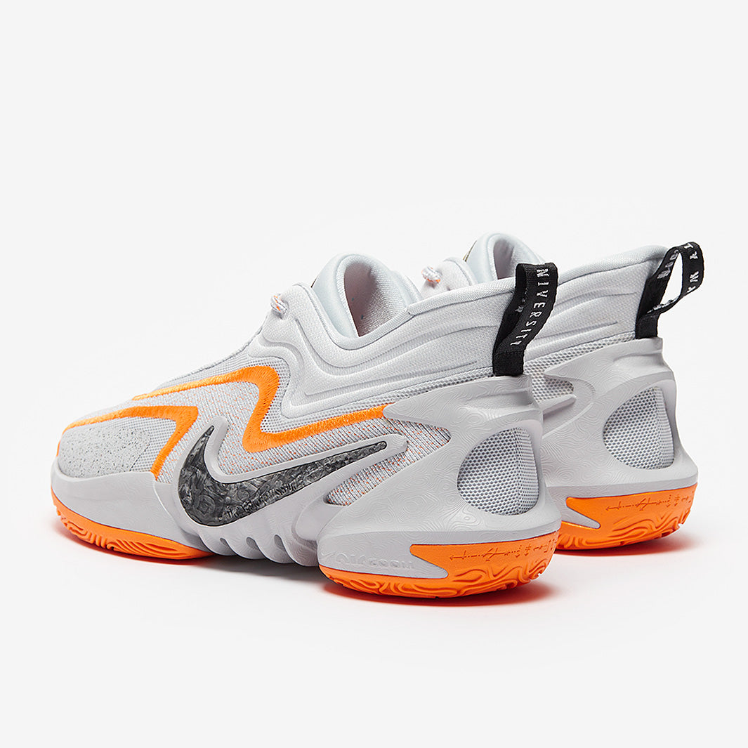 Nike Cosmic Unity 2