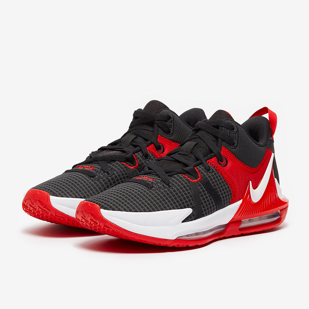 Nike LeBron Witness 7