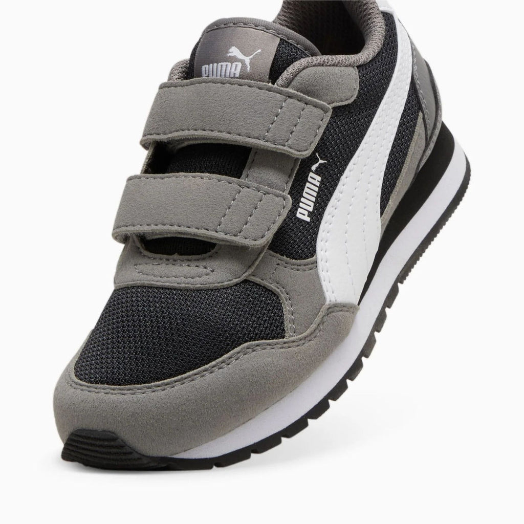 ST Runner V4 Mesh Shoes