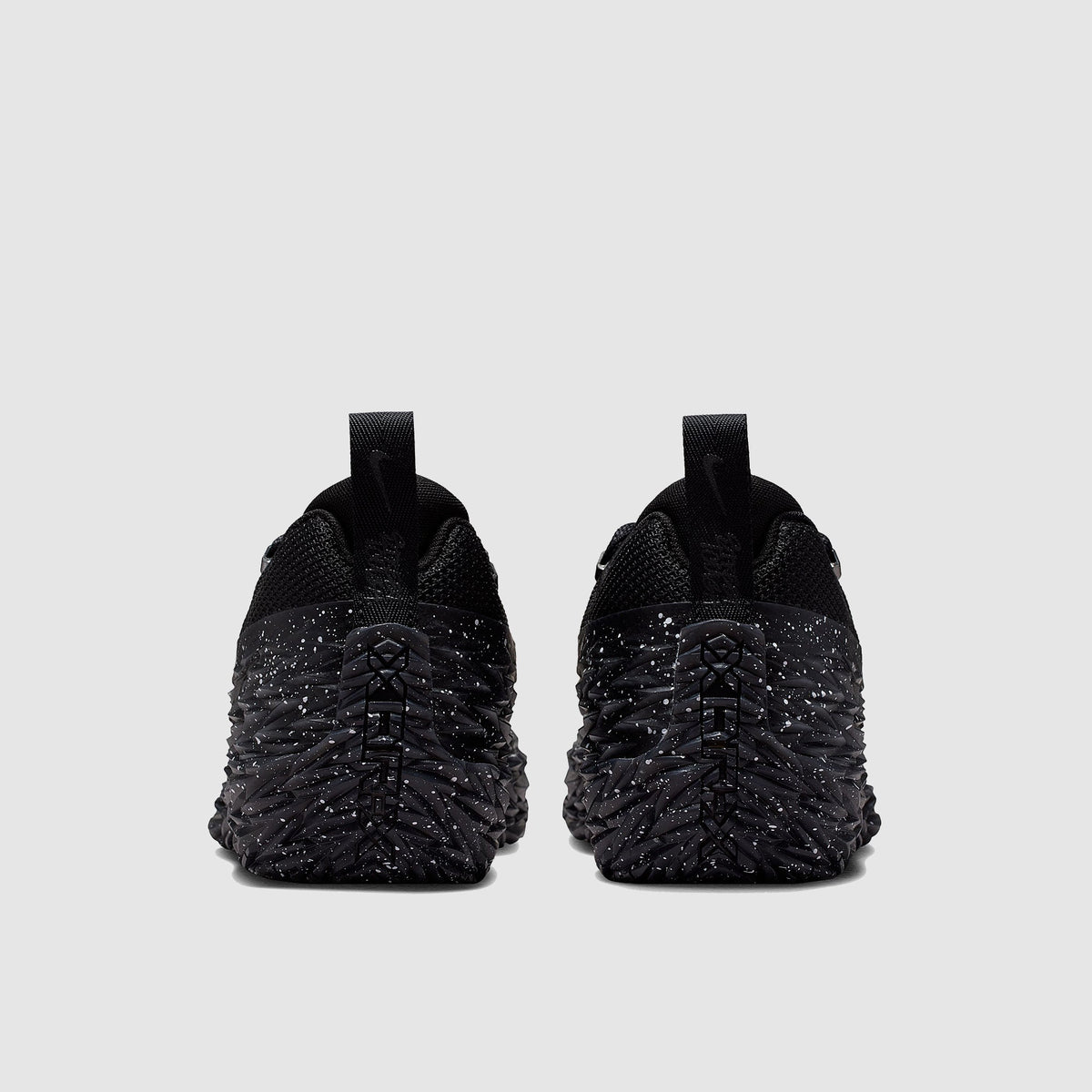 Nike S.T. Charge