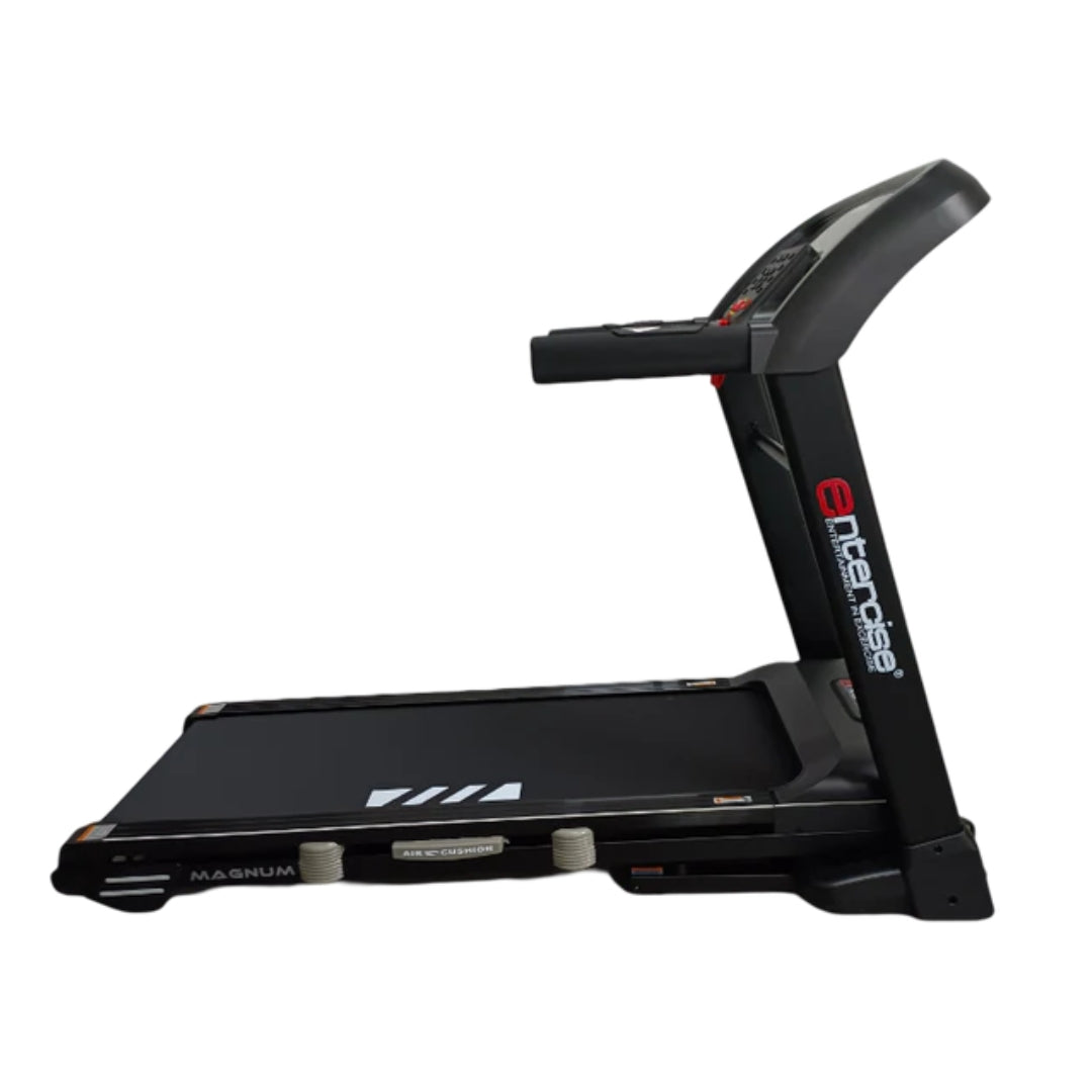 MAGNUM Treadmill