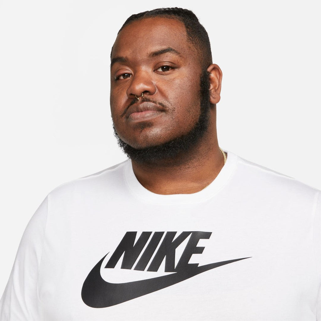 Sportswear Long Sleeve T-shirt