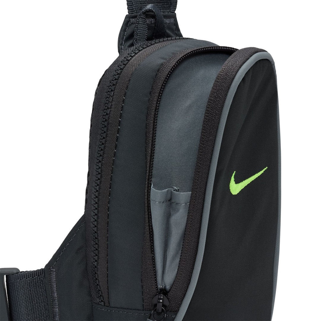 Essentials Crossbody Bag (1L)