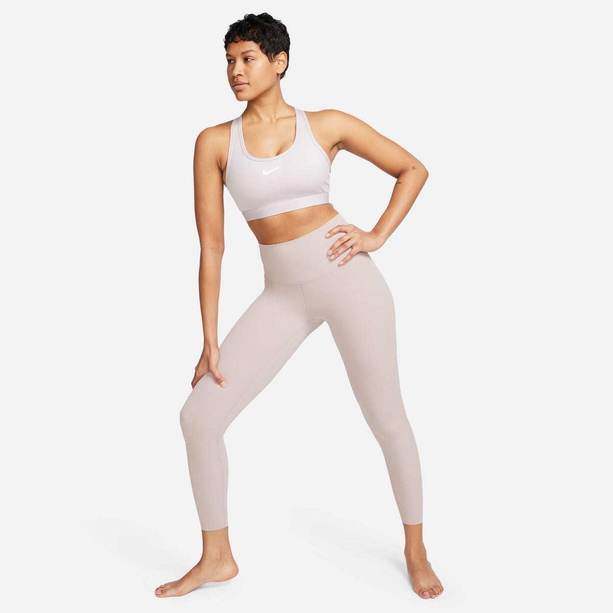 Swoosh Padded Sports Bra