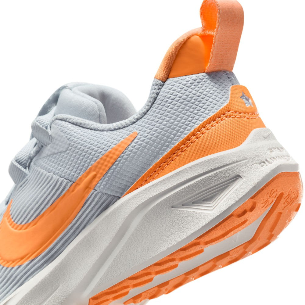 Star Runner 4 Running Shoes