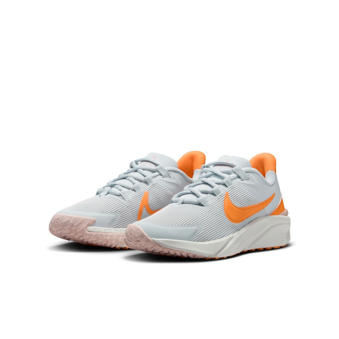 Star Runner 4 Running Shoes