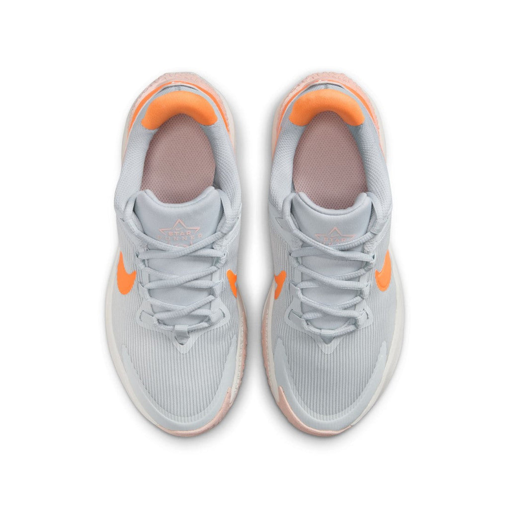 Star Runner 4 Running Shoes