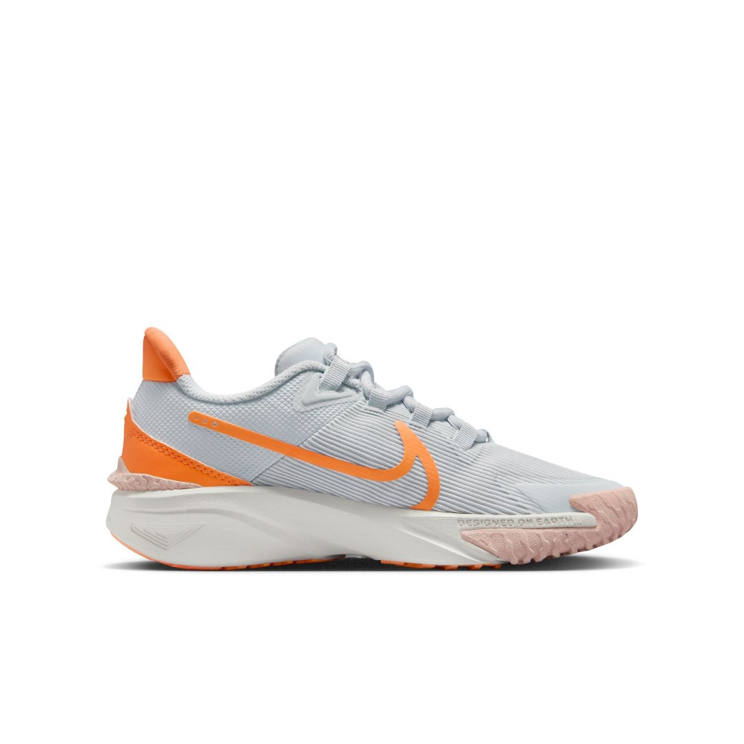 Star Runner 4 Running Shoes