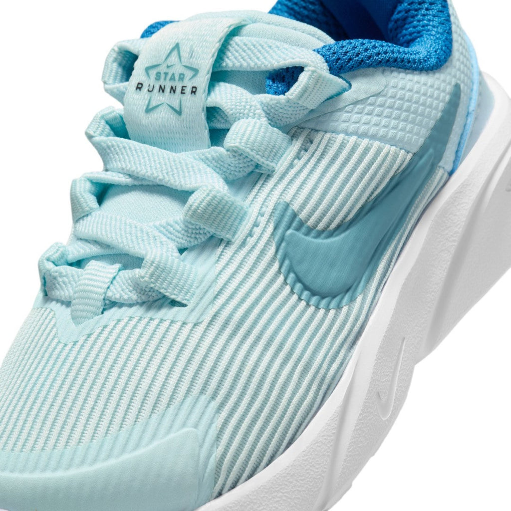 Star Runner 4 Running Shoes