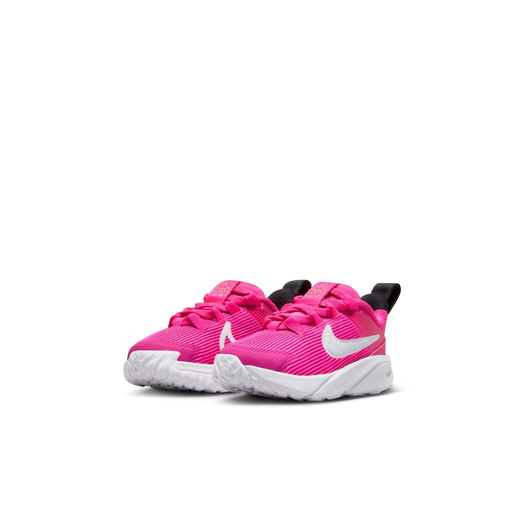 Star Runner 4 Running Shoes