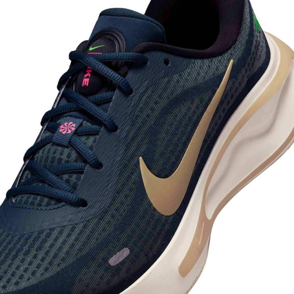 Journey Run Road Running Shoes