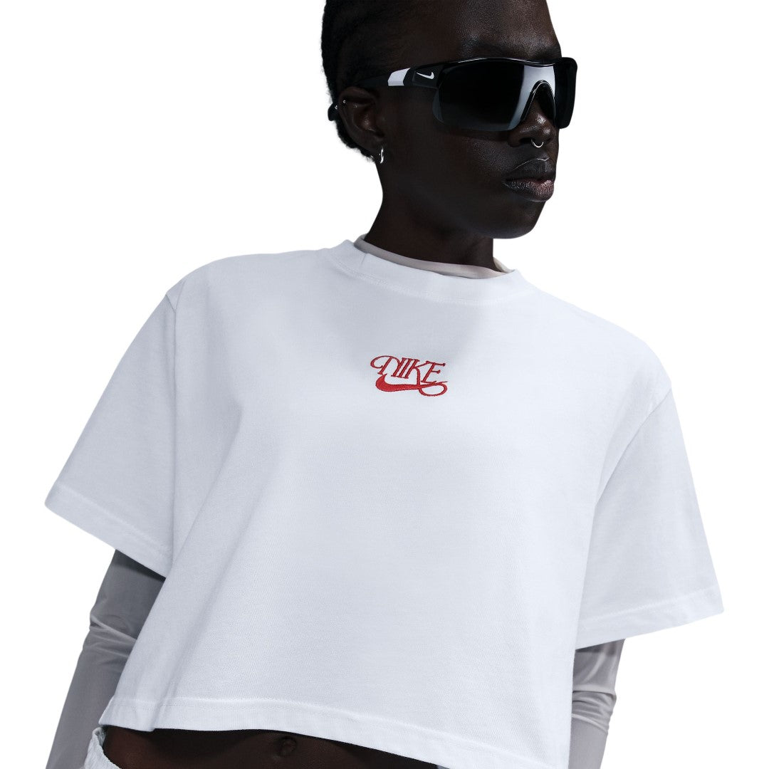 Short-Sleeved Cropped T-shirt
