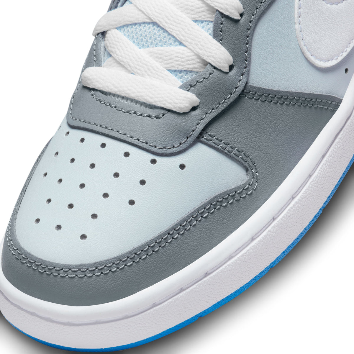 Court Borough Low 2 Lifestyle Shoes