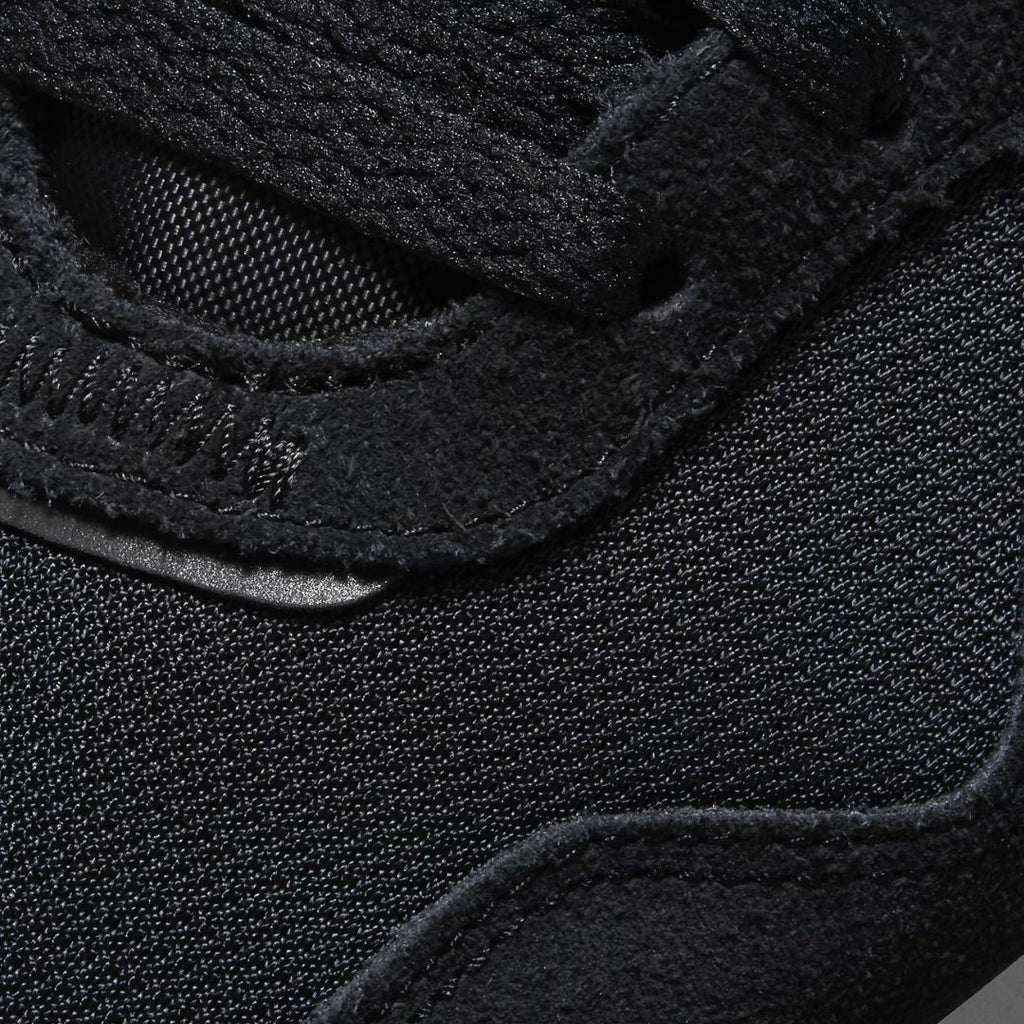 Venture Runner Lifestyle Shoes