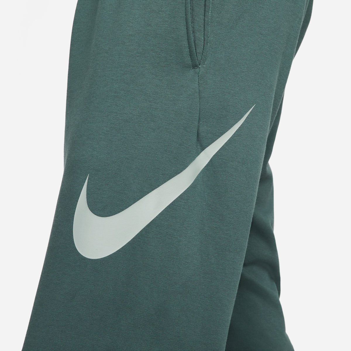 Graphic Dri-FIT Taper Fitness Pants