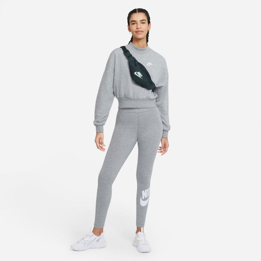 Sportswear Essential Leggings