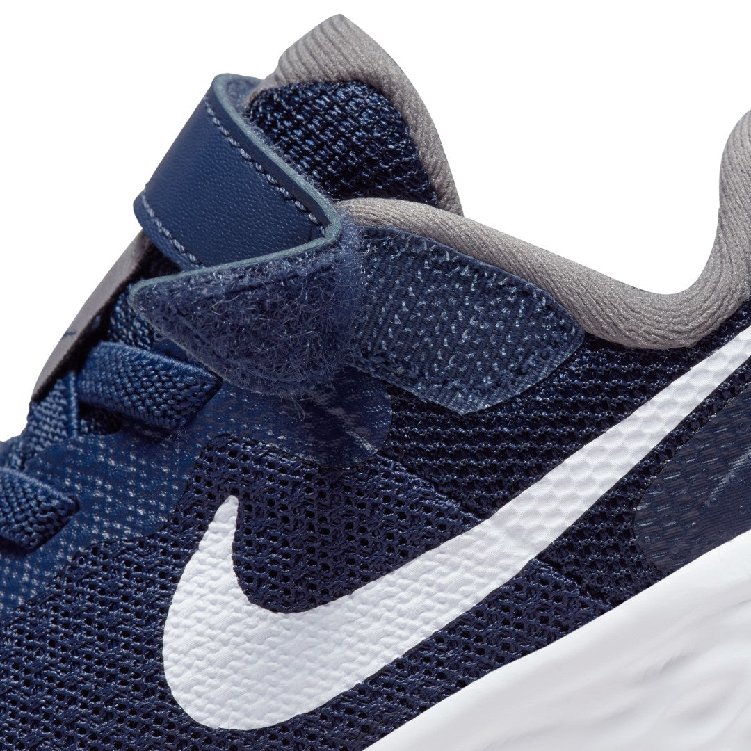 Revolution 6 Running Shoes