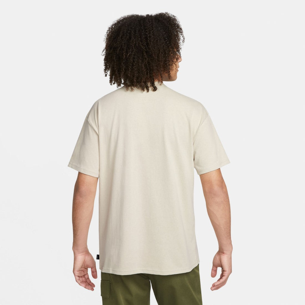 Sportswear Premium Essentials