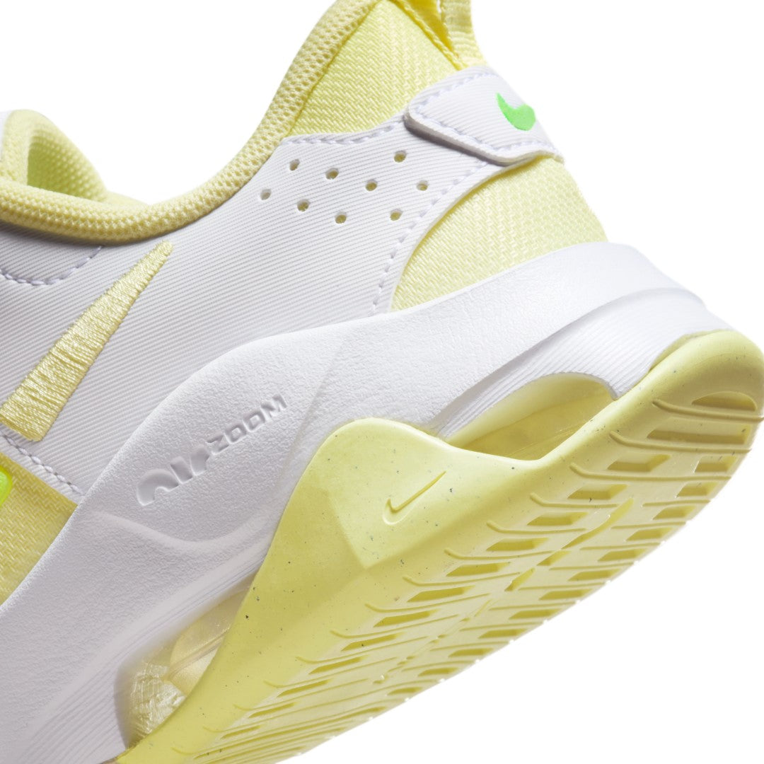 Zoom Bella 6 Training Shoes