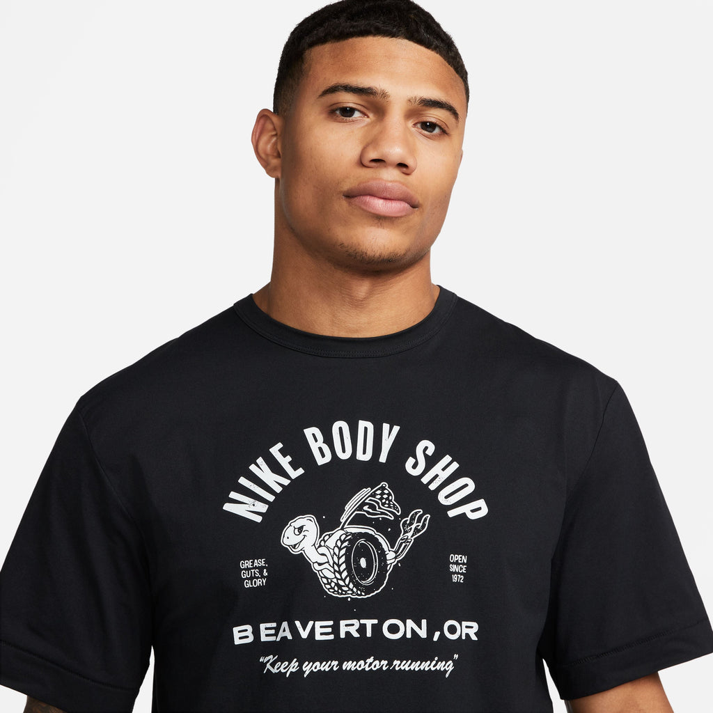 Dri-FIT UV Hyverse Graphic Fitness T-shirt