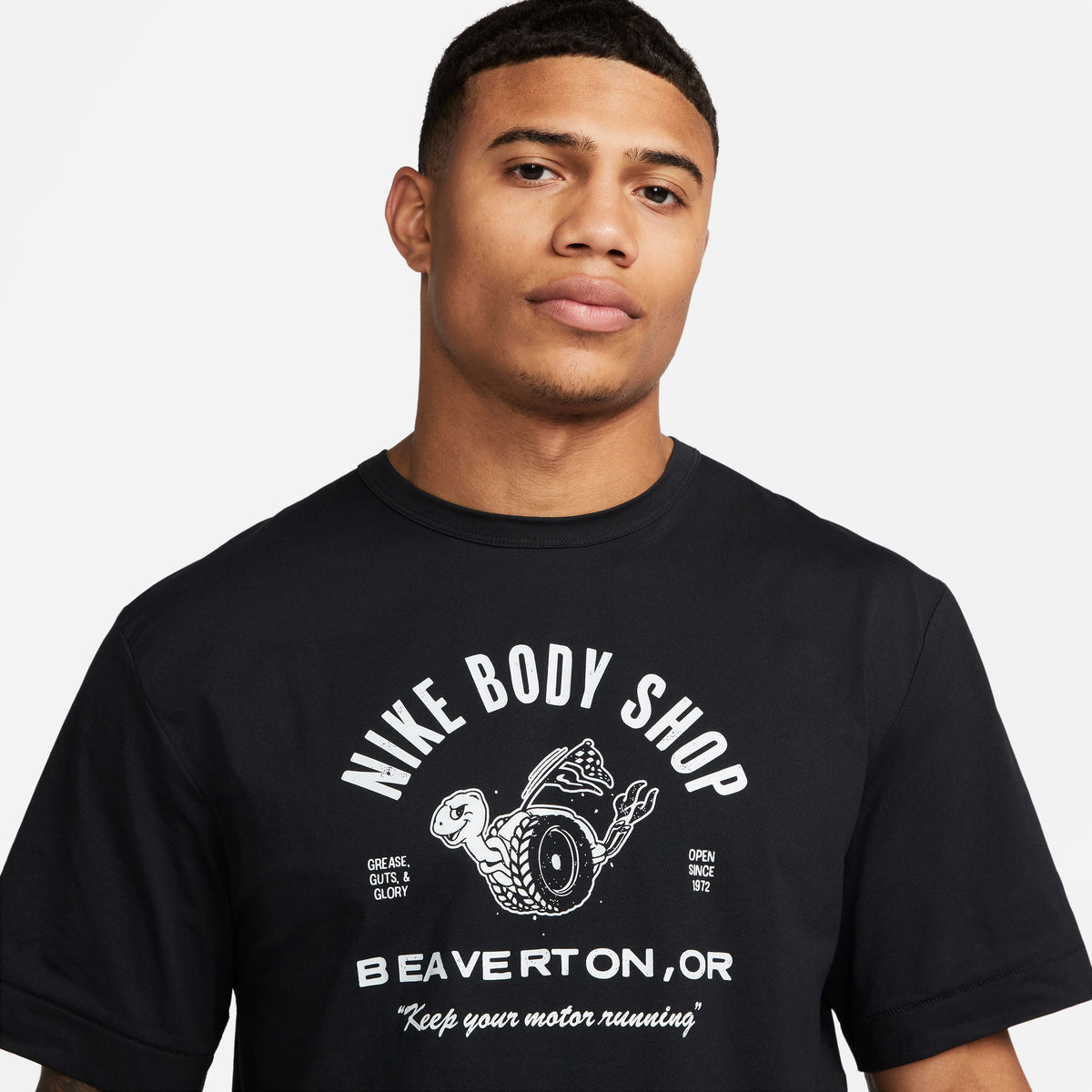 Dri-FIT UV Hyverse Graphic Fitness T-shirt