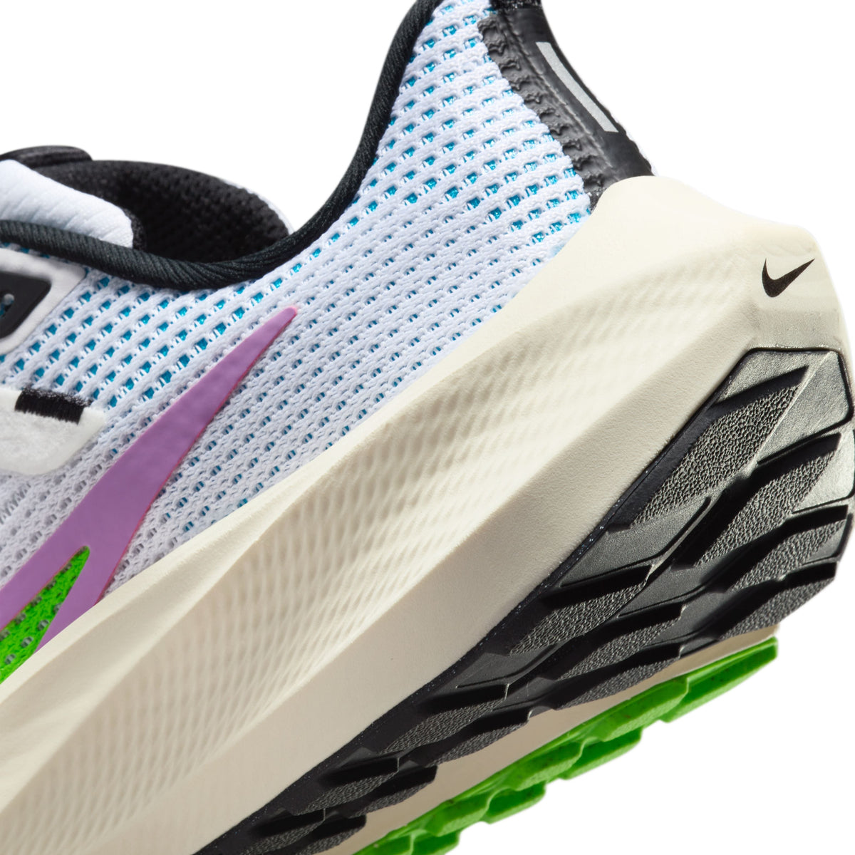 Air Zoom Pegasus 40 Road Running Shoes