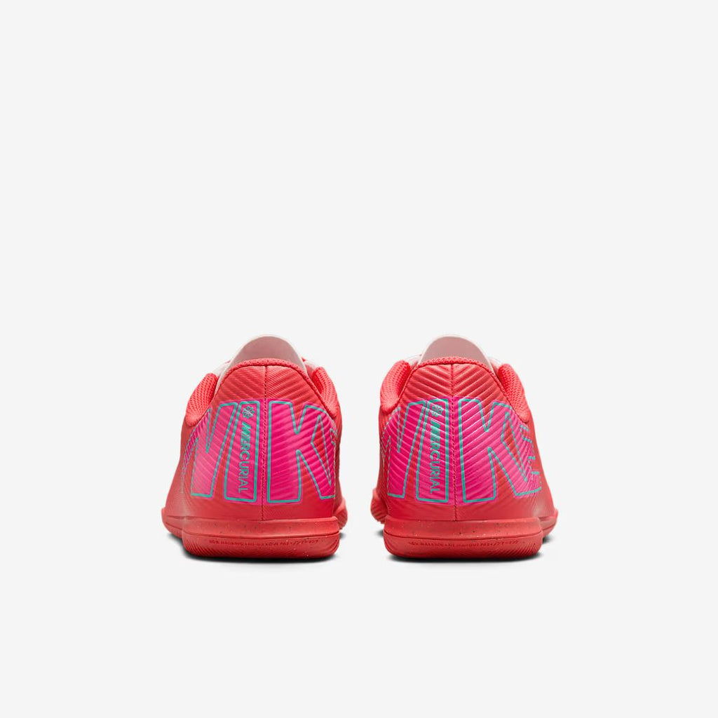 Jr. Mercurial Vapor 16 Club Soccer Shoes