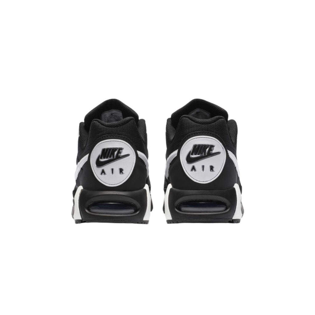Air Max Ivo Shoes
