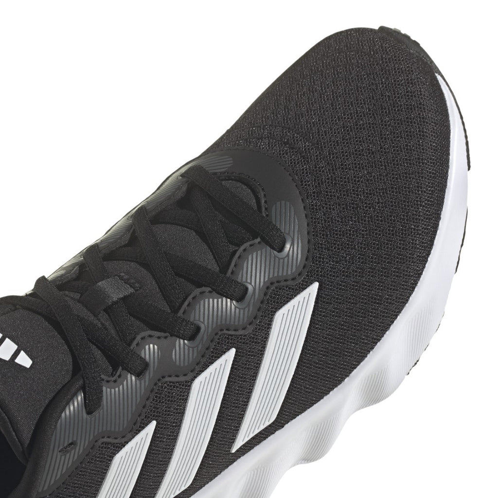 Switch Move Shoes