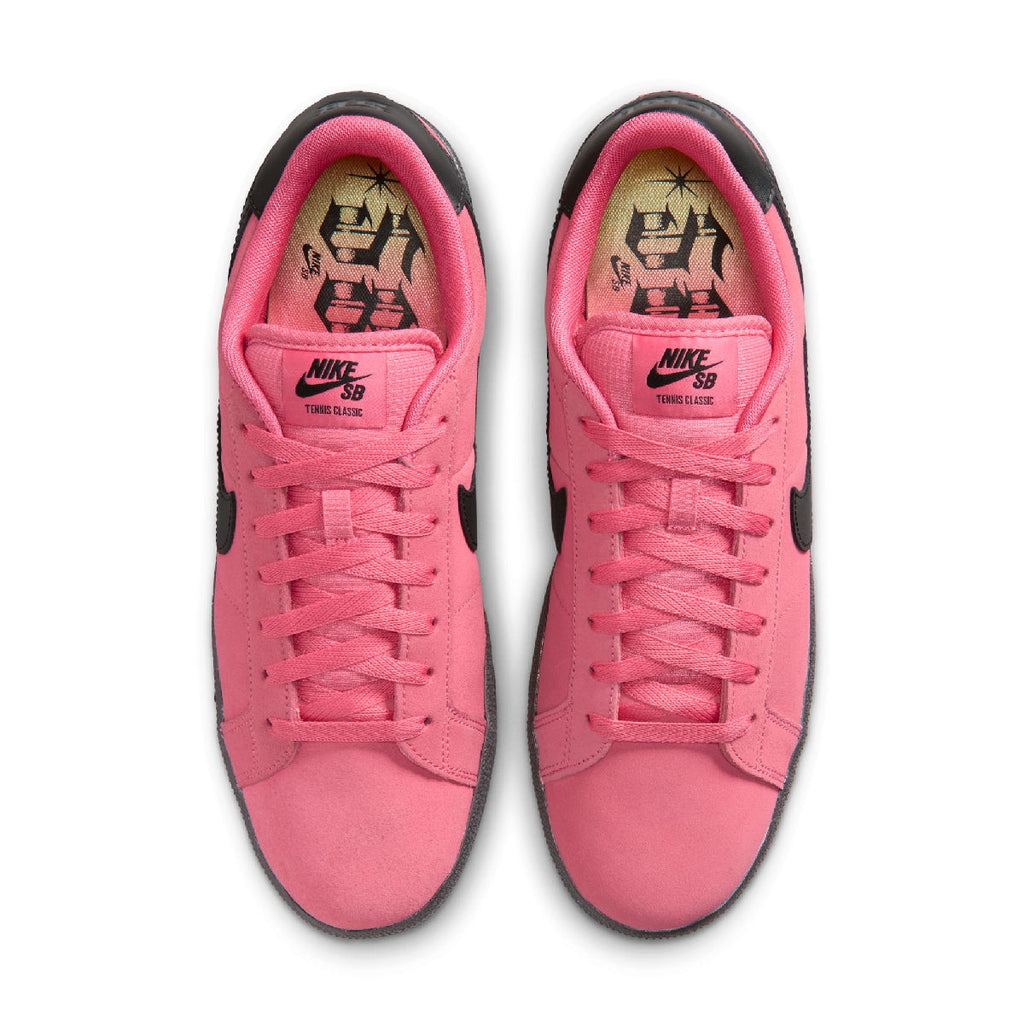 Zoom Tennis Classic 'Hyper Pink'