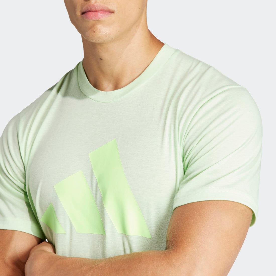 Train Essentials Feelready Logo Training T-Shirt